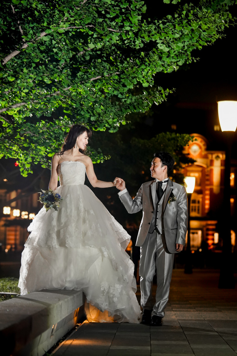 手をひいてもらって