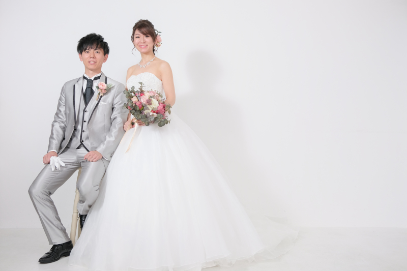 まずはスタジオで