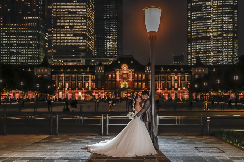 夜景に溶ける抱擁