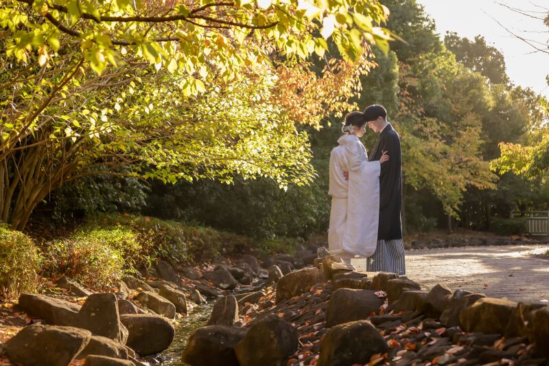 おでこをコツンと