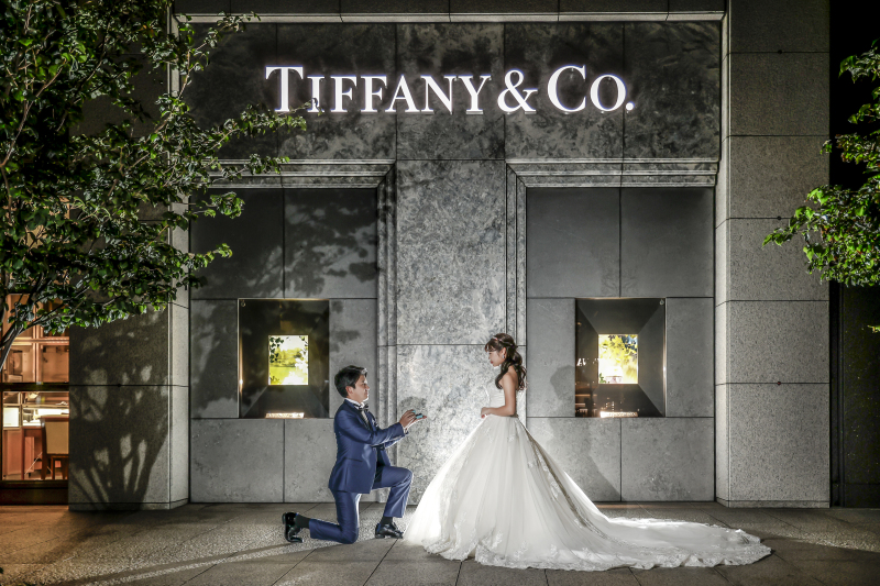 ブライダルショップや思い出の場所での撮影も