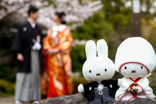 お子様同伴のスタッフお世話