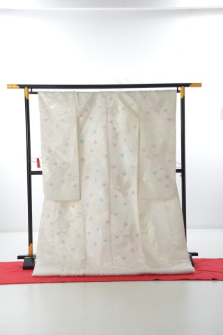 S18 ピンクブルー刺繍花