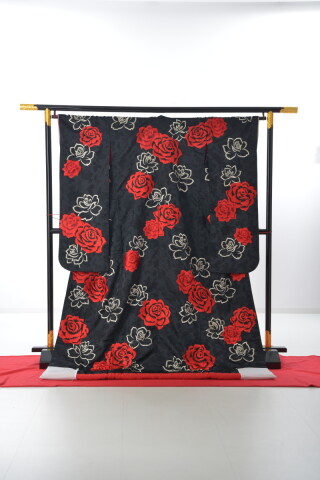 黒6 みつわ黒地バラ