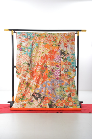 白3 白地百花の集