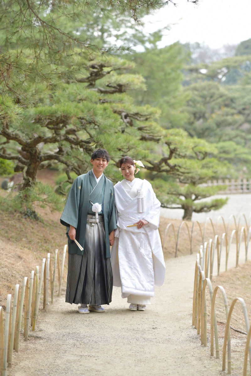 和装で栗林公園