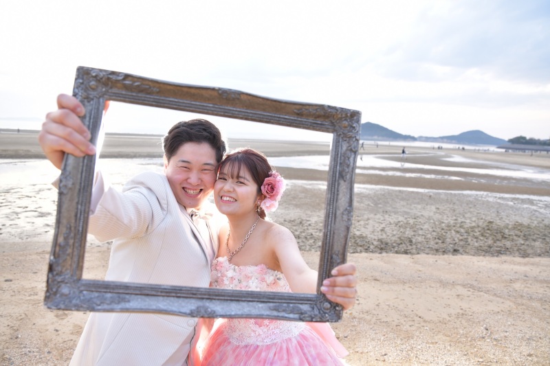 和装1点・洋装2点・ロケ2カ所