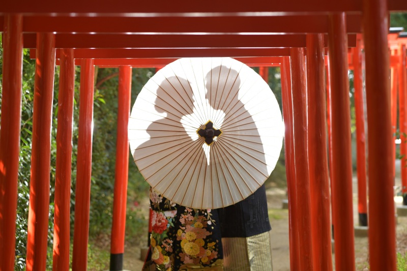 赤い鳥居×シルエット