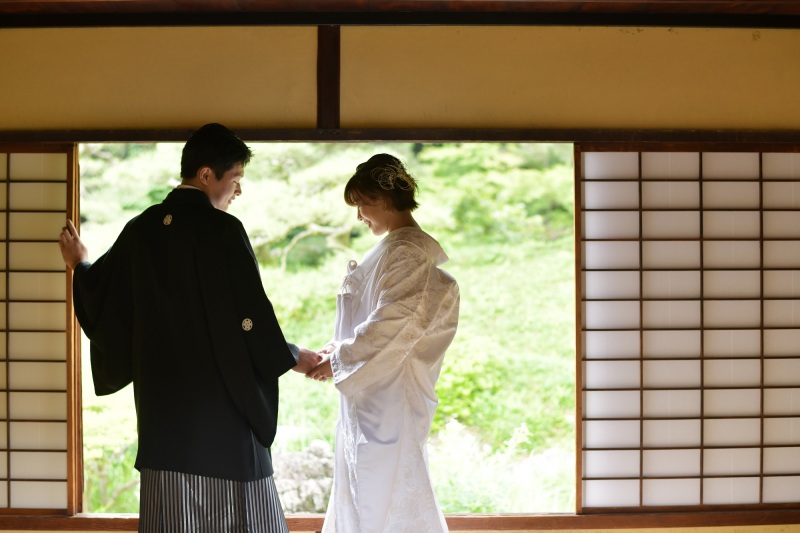 和装1点・洋装2点・ロケ1カ所