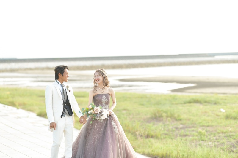 4着目:カラードレス