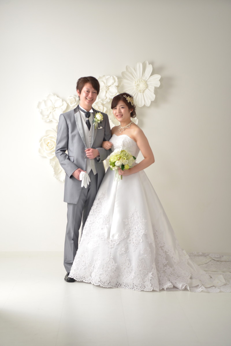 ウエディングドレススタート！！