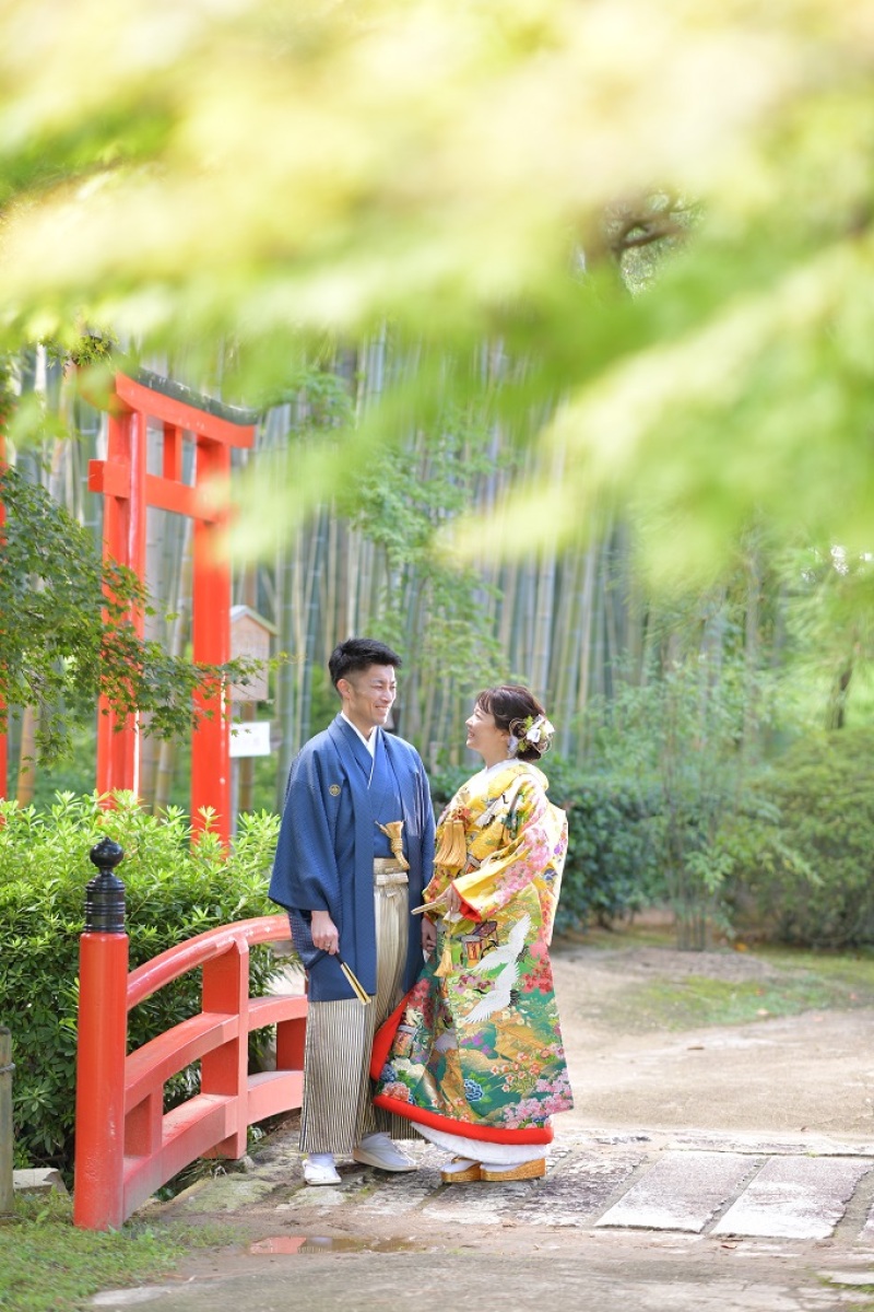 赤色のアクセント