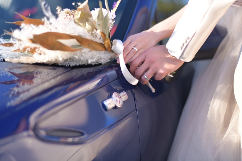 愛車と一緒にイメージショット