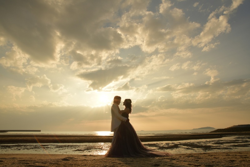 和装2点・洋装2点・ロケ1カ所