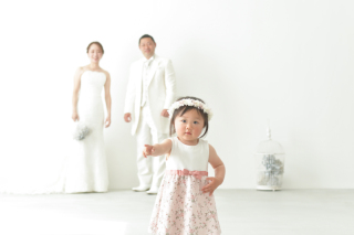 結婚後、家族が増え主役は二人だけでなく「私」も。そんな家族の微笑ましい瞬間を切り取りました