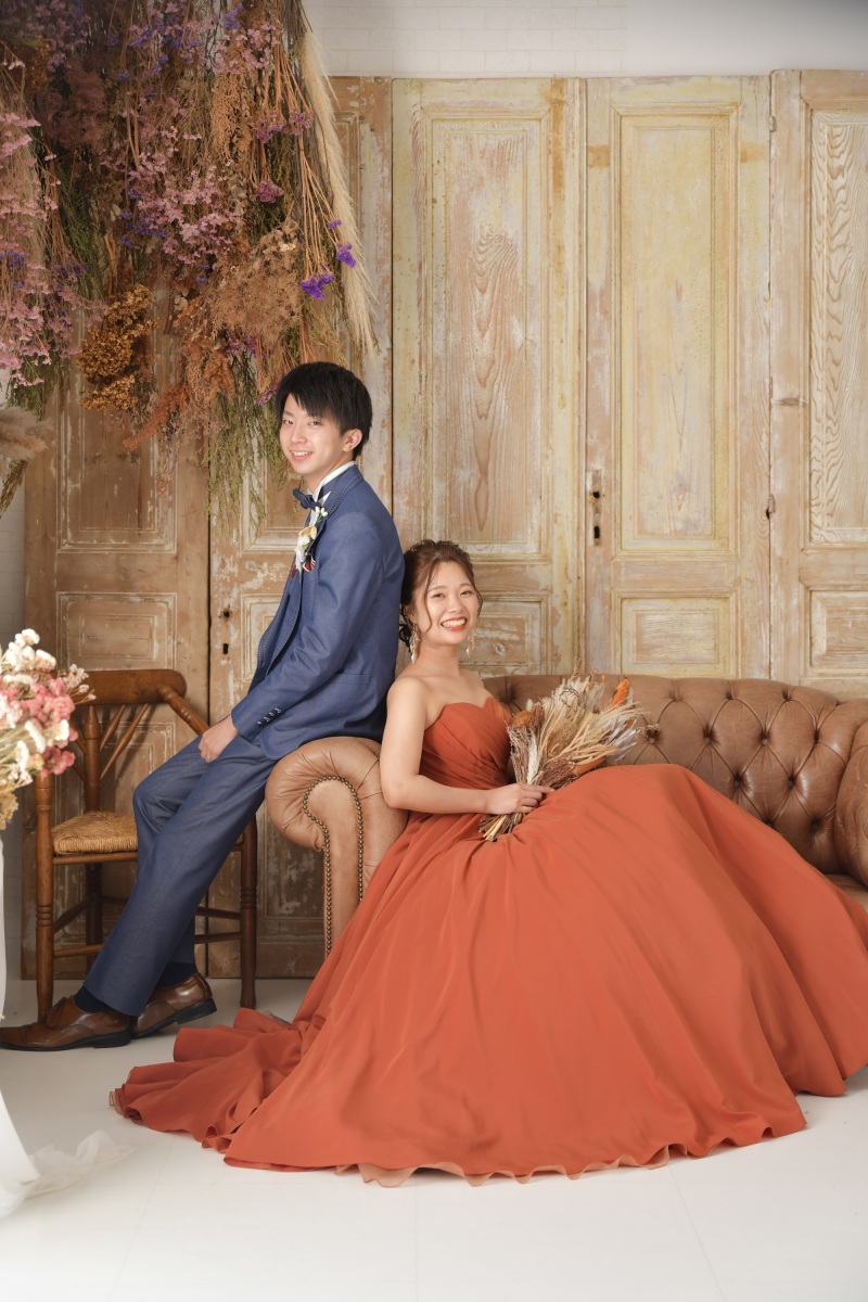 衣裳全部着たいという方に!よくばりアルバムプラン「新婦様4点・新郎様2点+アルバム+データ+ロケーション1カ所」