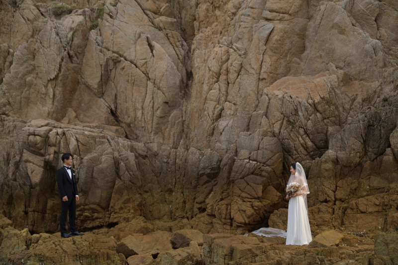 崖フォトプラン「ドレス1点・タキシード1点+データ50カット」