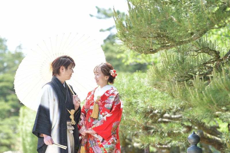 香川の名所で撮るならココ!栗林公園+父母ヶ浜プラン!「新婦様2点・新郎様2点+ロケーション2カ所+データ100カット」