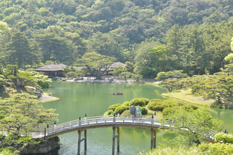 ※紅葉の時期に!栗林公園プラン「和装1点(白無垢or色打掛)・紋付1点+データ80カット」