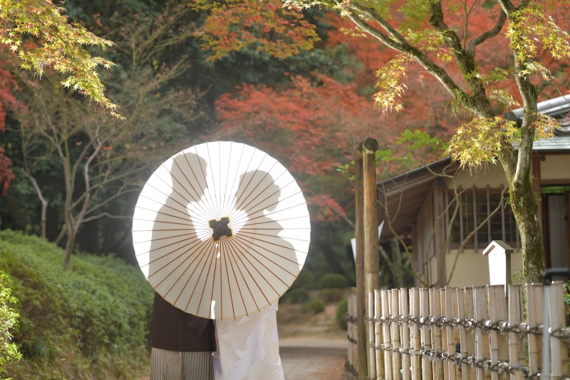 ※紅葉の時期に!栗林公園プラン「和装1点(白無垢or色打掛)・紋付1点+データ80カット」
