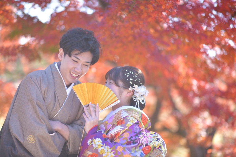 【高松店限定】★先着22組★衣装の追加料金無料+選べる特典付き!紅葉プラン「和装1点・洋装1点・ロケ1カ所・データ100カット」