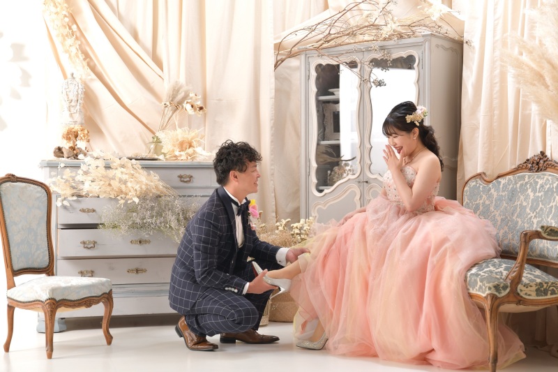 【プレミアムPLAN】通常748,000円→605,000円に!!「新婦様4点・新郎様3点+ロケーション2カ所+ムービー」