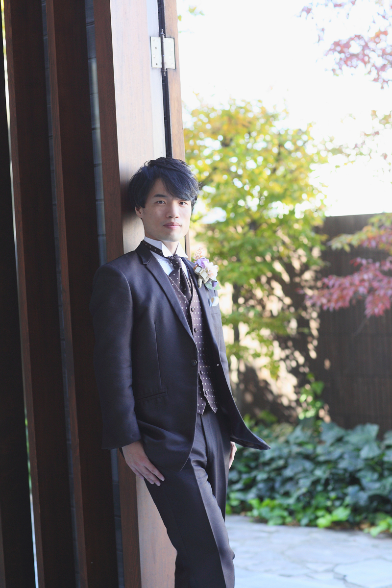 ”キリっ”とした、ご新郎様のソロショットです