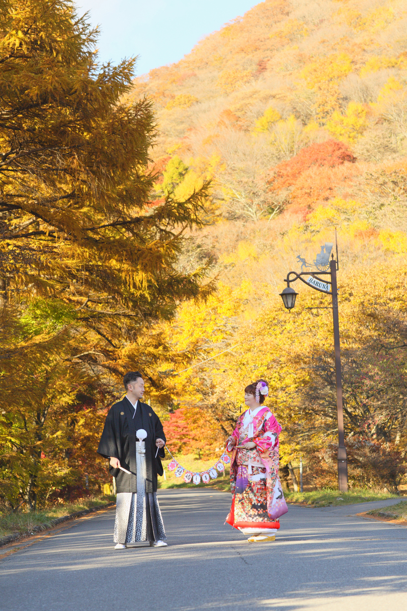 山一面の紅葉がお2人の門出を祝福してくれました。
