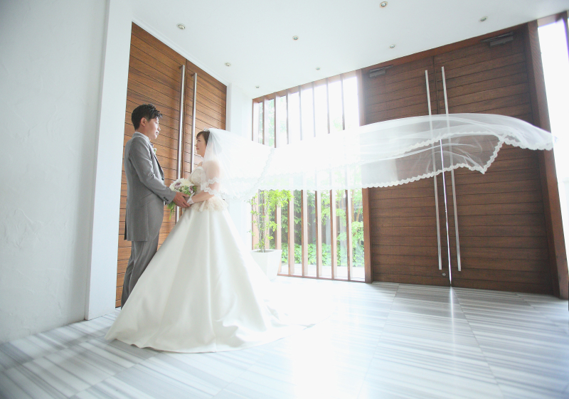 優しくなびくベールのように穏やかな日々を