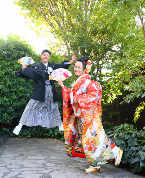 ２人の未来に向かってワン・ツー・ジャンプ！