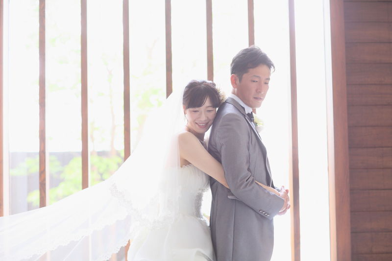 【和洋装3着20万円以下♡】チャペル&自然光スタジオ|600枚データ《16頁26カット写真集込》チャペルにて挙式シーン撮影も叶う