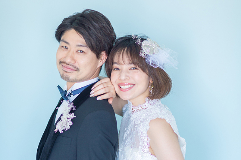 【和装+洋装 400カットデータ】チャペル&アンティーク撮影 12頁20カット収録写真集 教会にて挙式シーン撮影&美肌加工付き