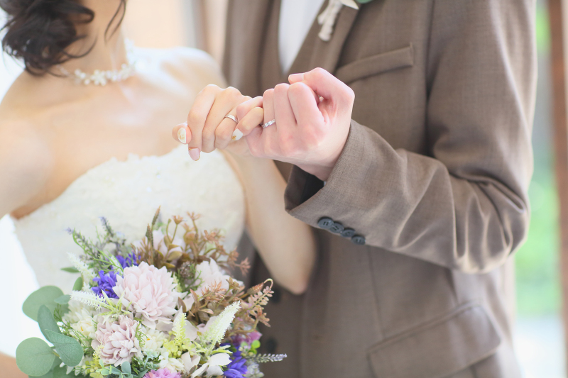 【データ200カット10万円以下♡】お年玉企画｜チャペル＆自然光スタジオ撮影｜洋装1着≪レタッチ済データ≫挙式シーン撮影も叶う☆