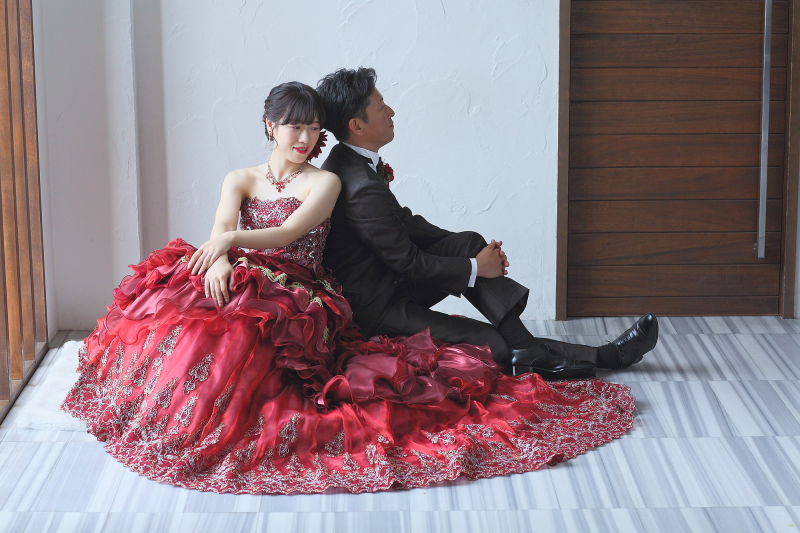 【和洋装3着20万円以下♡】チャペル&自然光スタジオ|600枚データ《16頁26カット写真集込》チャペルにて挙式シーン撮影も叶う