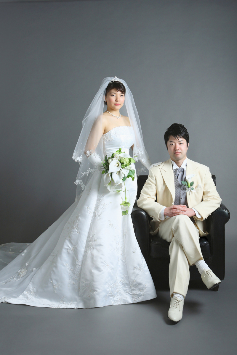 【和洋装で7万円以下】スタジオ撮影 データ1カット&台紙付き写真1枚 ~嬉しい美肌加工&フリータイム付き~ 打掛&紋服全品無料!