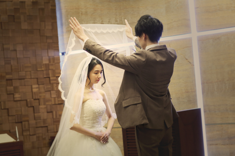 【データ200カット10万円以下♡】お年玉企画｜チャペル＆自然光スタジオ撮影｜洋装1着≪レタッチ済データ≫挙式シーン撮影も叶う☆