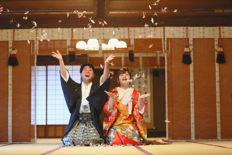 【臨江閣＆日本庭園】和装1着《打掛追加料金ナシ◎》たっぷり90分撮影♡レタッチ済み300枚データ｜24頁アルバム込　3～6月撮影