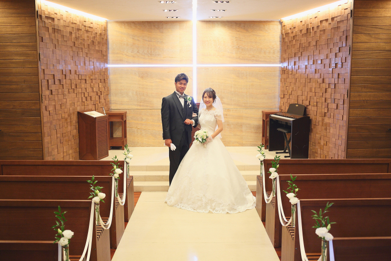 【7万円以下で叶う和洋装♡】チャペル&自然光スタジオ≪台紙付き写真2枚&データ2カット◎》挙式シーン撮影も叶う 9~11月撮影