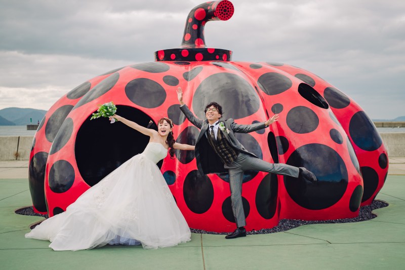 思い出の場所での撮影 撮影日 19年11月26日 直島 ブライダル ドレスサロン L Avenir 香川県でフォトウェディング探すならphotorait