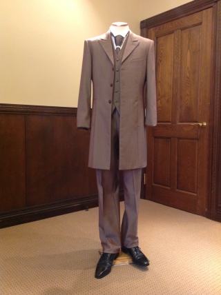 ショートフロックブラウン