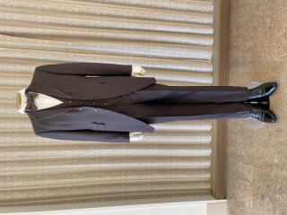 チェニックブラウン