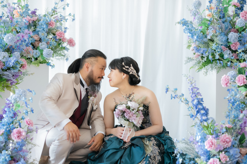 お花に囲まれて♡