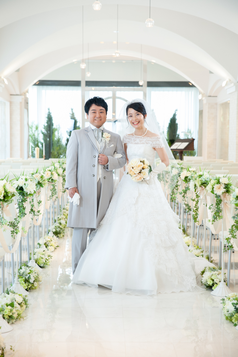 １日目はウェディングドレスから