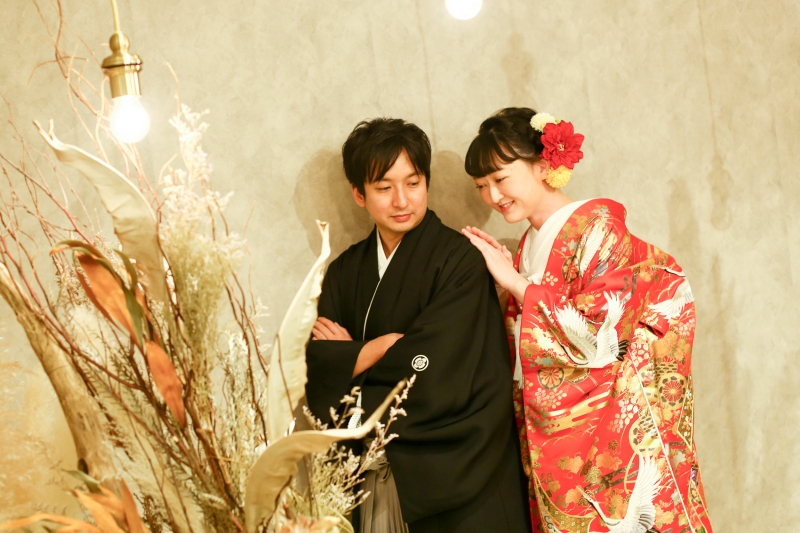 黒紋服×朱色打掛