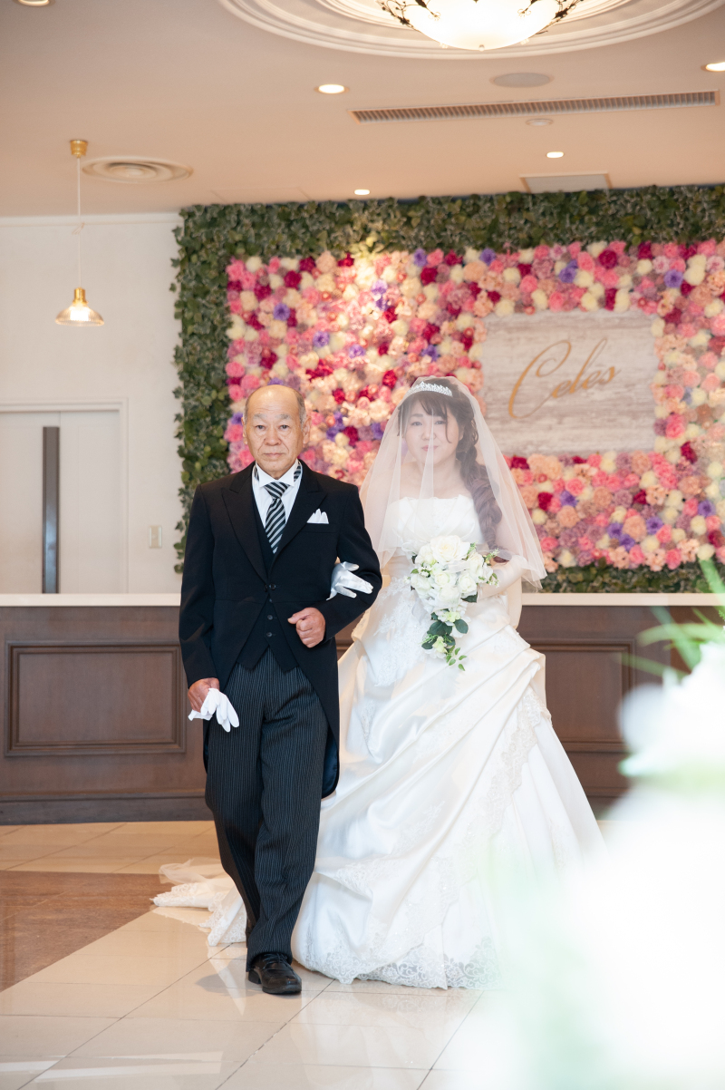 ご入場はお父様と