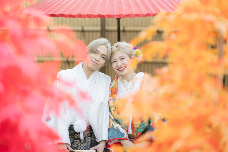 鮮やかな紅葉に包まれて