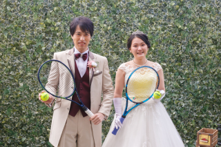 大好きなテニスを写真でも❤お二人にとって特別な一枚に。