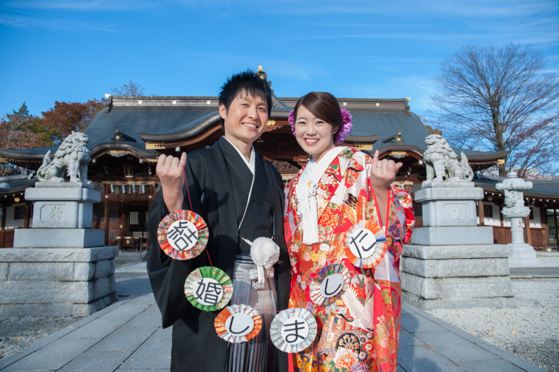 【屋外ロケーション撮影】秋の諏訪神社☆紅葉が素敵な和装フォトウェディング