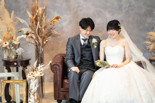 ブーケや髪飾り持込みでお2人らしい撮影に♡