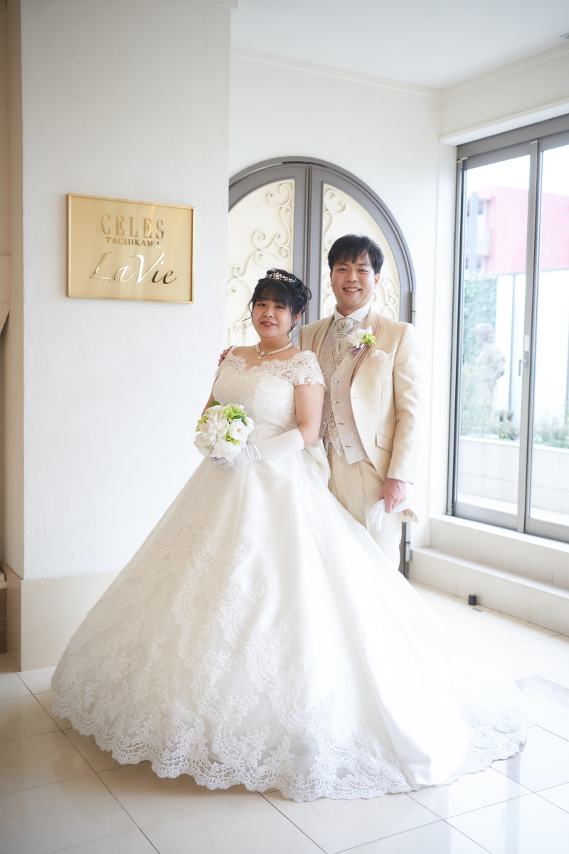 ベールを外した写真も